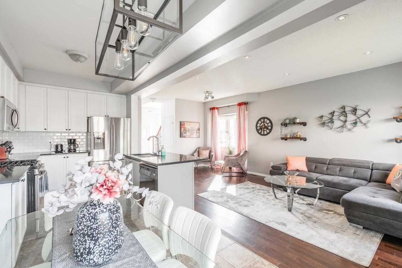 Luxury 3Br 2Ba Townhome With Private Hot Tub, Gym, Bbq By Globalstay Hamilton Kültér fotó
